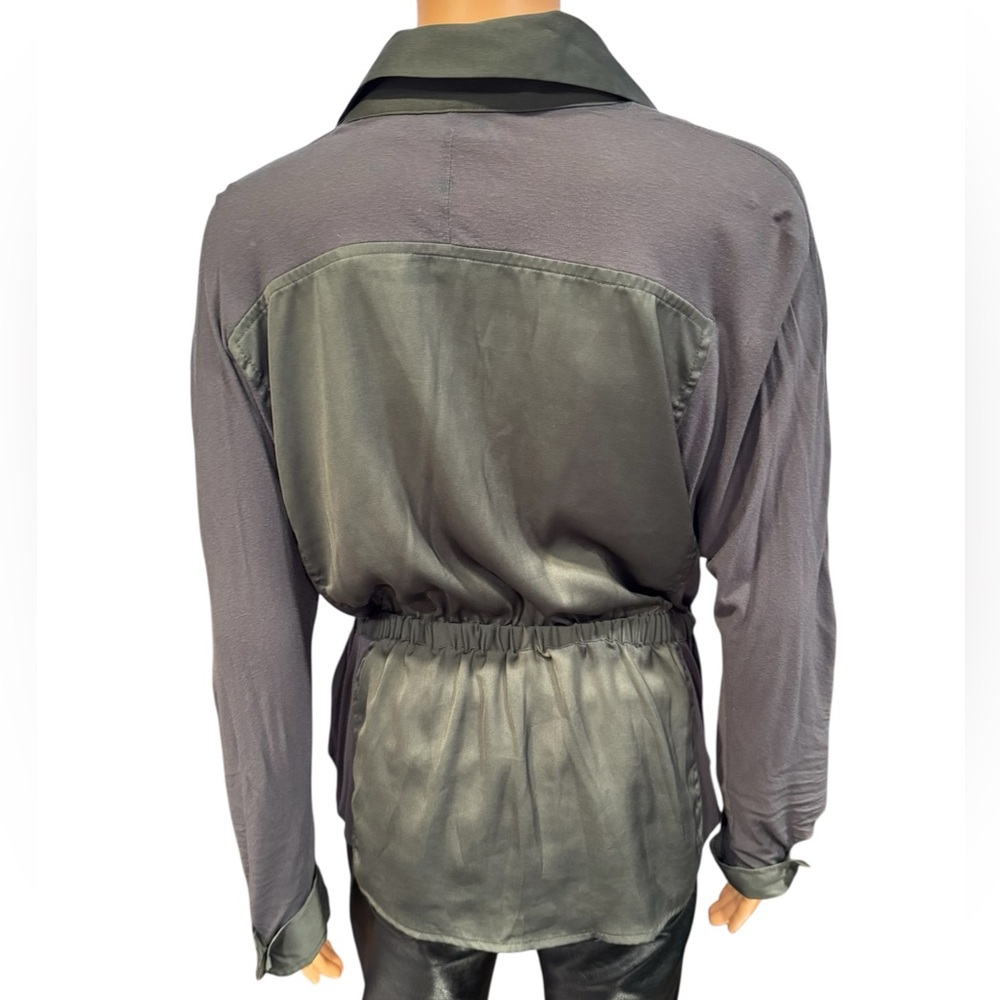 NEW YORK AND COMPANY Gray Button-Down Tie Waist Blouse Large - Picture 6 of 7